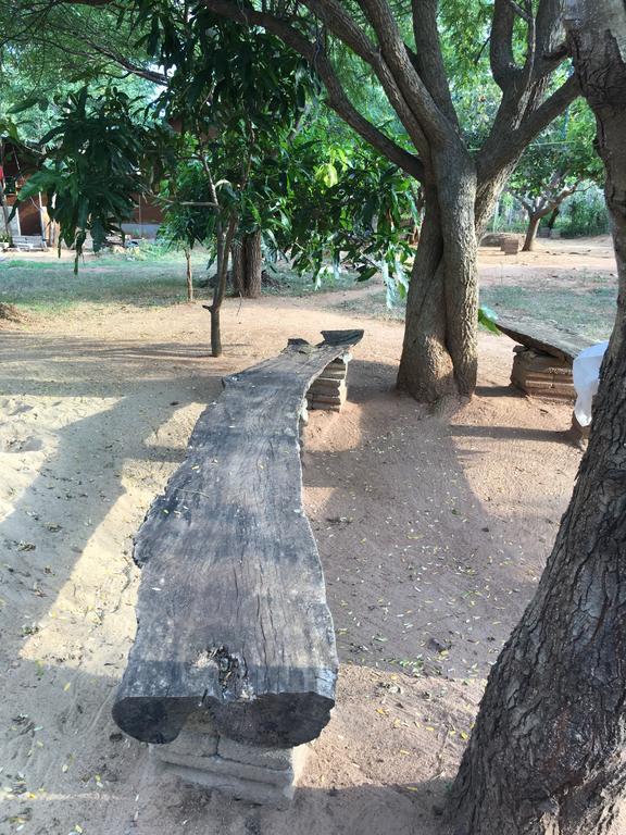 The Summer Corridor - Kataragama Exterior photo