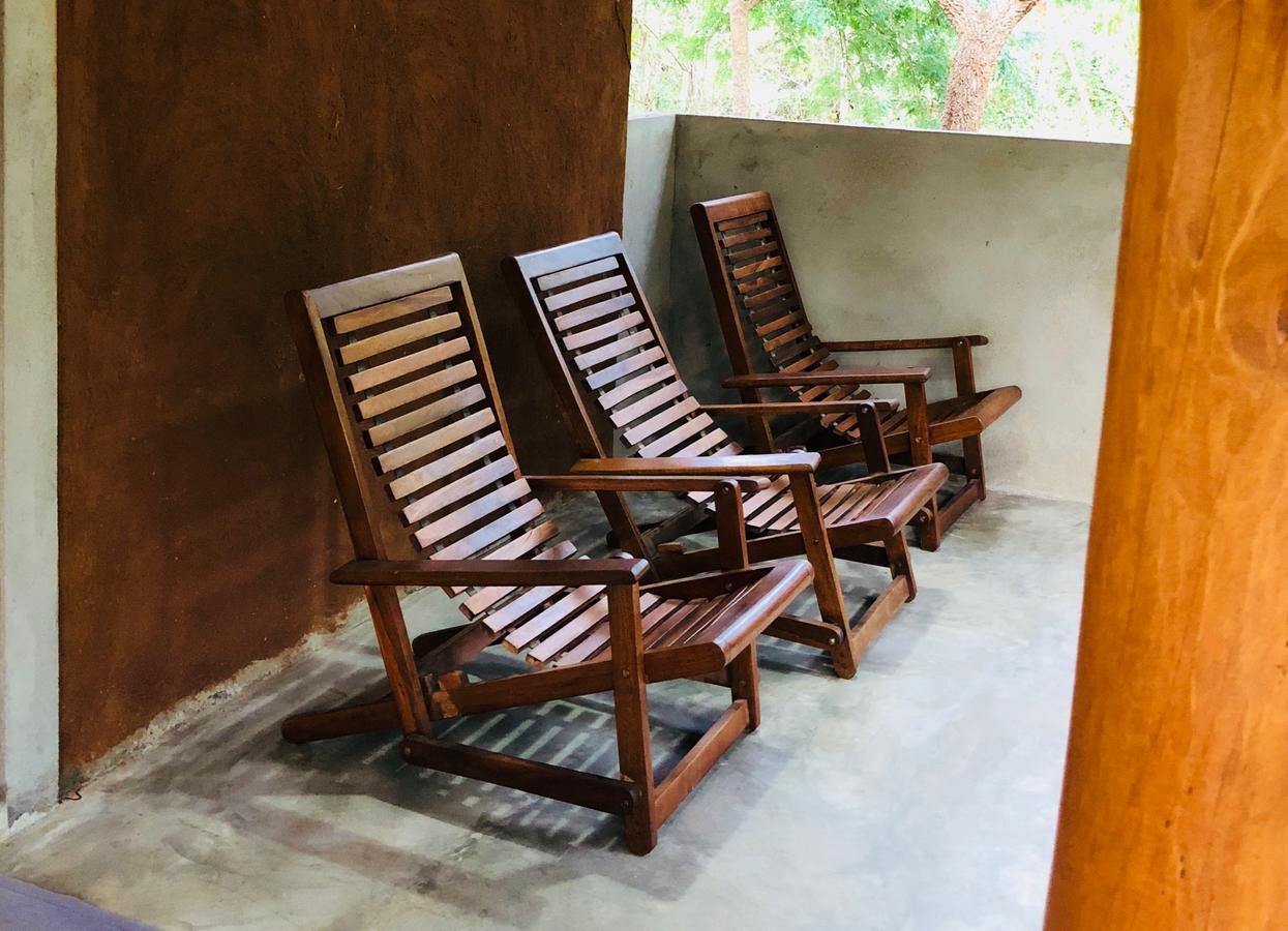 The Summer Corridor - Kataragama Exterior photo